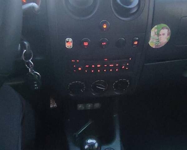 Зеленый Ситроен Берлинго, объемом двигателя 1.9 л и пробегом 365 тыс. км за 3850 $, фото 11 на Automoto.ua