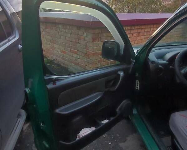 Зеленый Ситроен Берлинго, объемом двигателя 1.9 л и пробегом 365 тыс. км за 3850 $, фото 3 на Automoto.ua