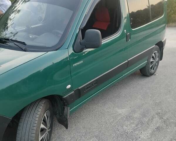 Зеленый Ситроен Берлинго, объемом двигателя 1.87 л и пробегом 120 тыс. км за 3500 $, фото 5 на Automoto.ua