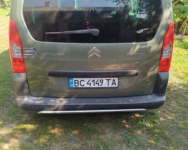 Зелений Сітроен Берлінго, об'ємом двигуна 1.6 л та пробігом 234 тис. км за 7800 $, фото 6 на Automoto.ua