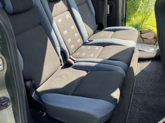 Зеленый Ситроен Берлинго, объемом двигателя 1.6 л и пробегом 230 тыс. км за 9300 $, фото 20 на Automoto.ua