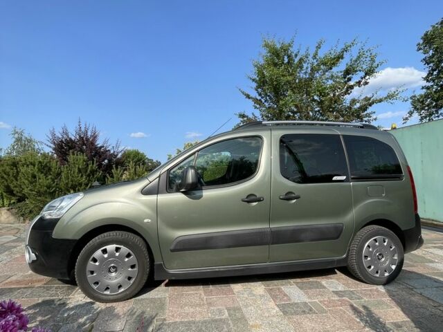 Зеленый Ситроен Берлинго, объемом двигателя 1.6 л и пробегом 230 тыс. км за 9300 $, фото 14 на Automoto.ua