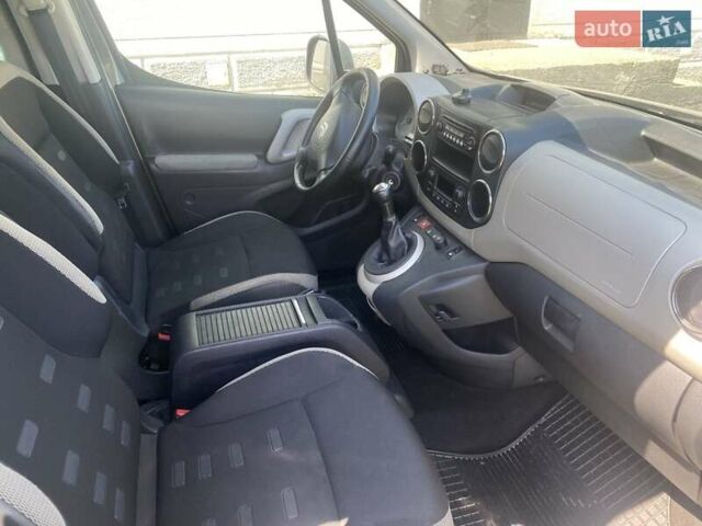 Зеленый Ситроен Берлинго, объемом двигателя 1.6 л и пробегом 312 тыс. км за 7500 $, фото 3 на Automoto.ua