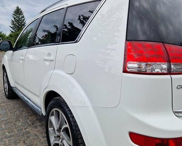 Ситроен С-Кроссер 2008 в Золочев на Automoto.ua Белый Ситроен С-Кроссер, объемом двигателя 2.2 л и пробегом 190 тыс. км за 8800 $, фото 10 на Automoto.ua