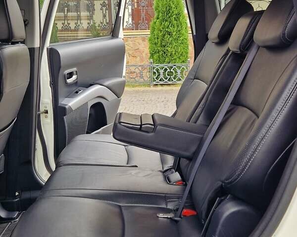 Ситроен С-Кроссер 2008 в Золочев на Automoto.ua Белый Ситроен С-Кроссер, объемом двигателя 2.2 л и пробегом 190 тыс. км за 8800 $, фото 27 на Automoto.ua