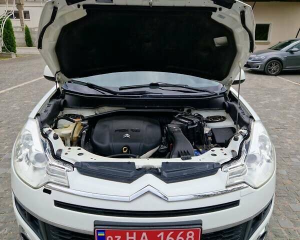 Белый Ситроен С-Кроссер, объемом двигателя 2.2 л и пробегом 190 тыс. км за 8400 $, фото 39 на Automoto.ua