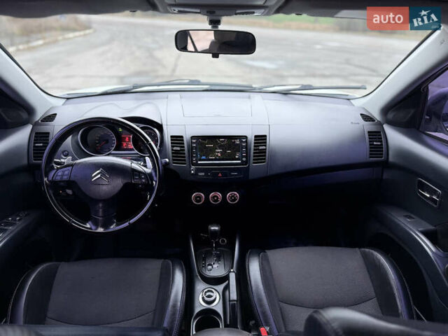 Білий Сітроен С-Кроссер, об'ємом двигуна 2.4 л та пробігом 330 тис. км за 7800 $, фото 16 на Automoto.ua