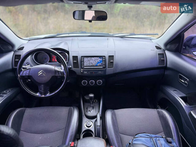 Белый Ситроен С-Кроссер, объемом двигателя 2.36 л и пробегом 370 тыс. км за 8150 $, фото 15 на Automoto.ua