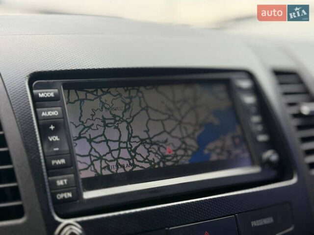 Белый Ситроен С-Кроссер, объемом двигателя 2.36 л и пробегом 370 тыс. км за 8150 $, фото 18 на Automoto.ua