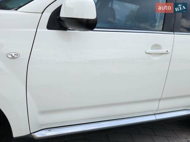 Белый Ситроен С-Кроссер, объемом двигателя 2.2 л и пробегом 165 тыс. км за 11650 $, фото 23 на Automoto.ua