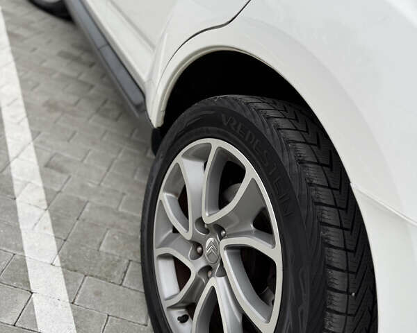 Белый Ситроен С-Кроссер, объемом двигателя 2.2 л и пробегом 209 тыс. км за 11000 $, фото 16 на Automoto.ua