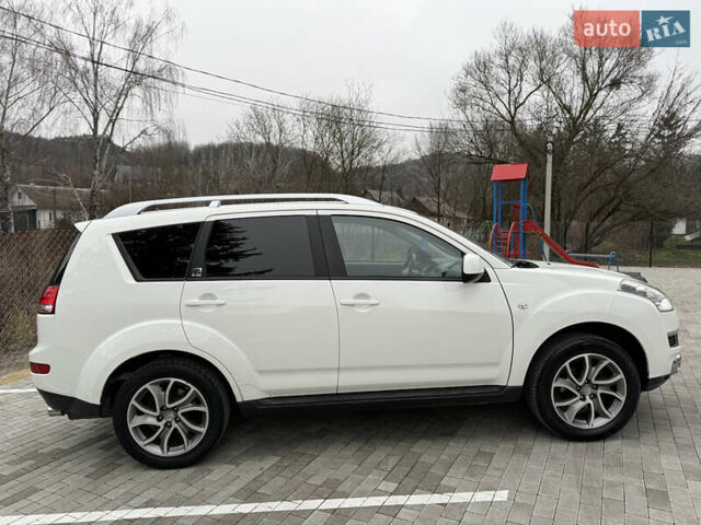 Белый Ситроен С-Кроссер, объемом двигателя 2.2 л и пробегом 209 тыс. км за 11000 $, фото 19 на Automoto.ua