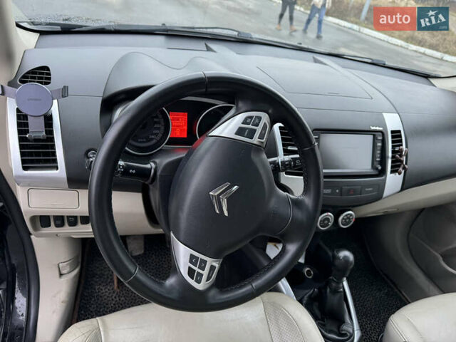 Чорний Сітроен С-Кроссер, об'ємом двигуна 2.18 л та пробігом 249 тис. км за 9100 $, фото 15 на Automoto.ua