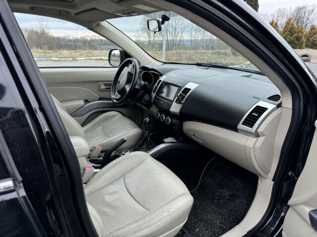 Чорний Сітроен С-Кроссер, об'ємом двигуна 2.2 л та пробігом 249 тис. км за 9100 $, фото 4 на Automoto.ua