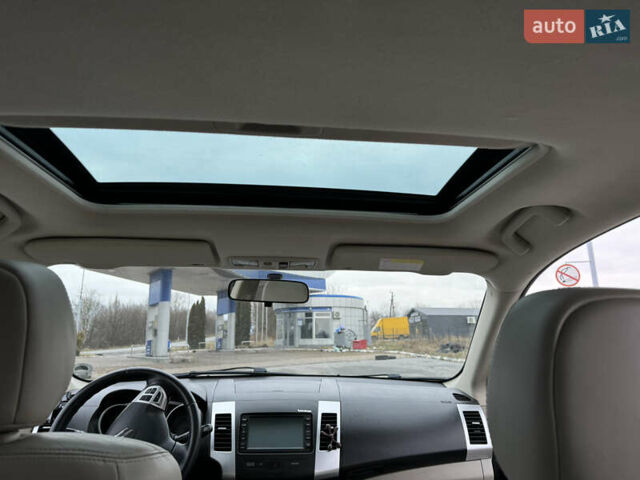 Чорний Сітроен С-Кроссер, об'ємом двигуна 2.18 л та пробігом 249 тис. км за 9100 $, фото 10 на Automoto.ua