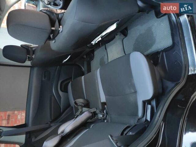 Чорний Сітроен С-Кроссер, об'ємом двигуна 2.2 л та пробігом 274 тис. км за 9300 $, фото 9 на Automoto.ua