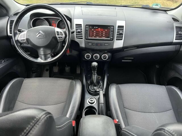 Чорний Сітроен С-Кроссер, об'ємом двигуна 2.2 л та пробігом 207 тис. км за 5299 $, фото 18 на Automoto.ua