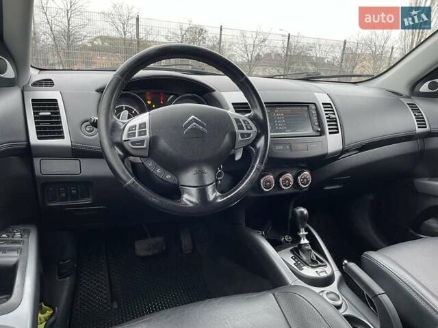 Черный Ситроен С-Кроссер, объемом двигателя 2.2 л и пробегом 267 тыс. км за 9500 $, фото 18 на Automoto.ua