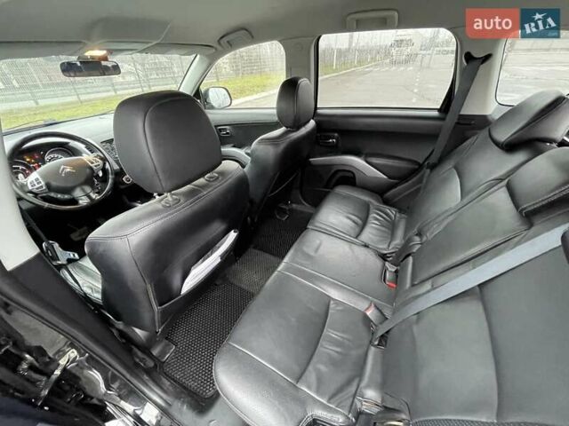 Черный Ситроен С-Кроссер, объемом двигателя 2.2 л и пробегом 267 тыс. км за 9500 $, фото 12 на Automoto.ua