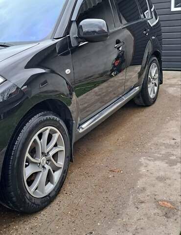 Черный Ситроен С-Кроссер, объемом двигателя 2.2 л и пробегом 287 тыс. км за 10600 $, фото 3 на Automoto.ua