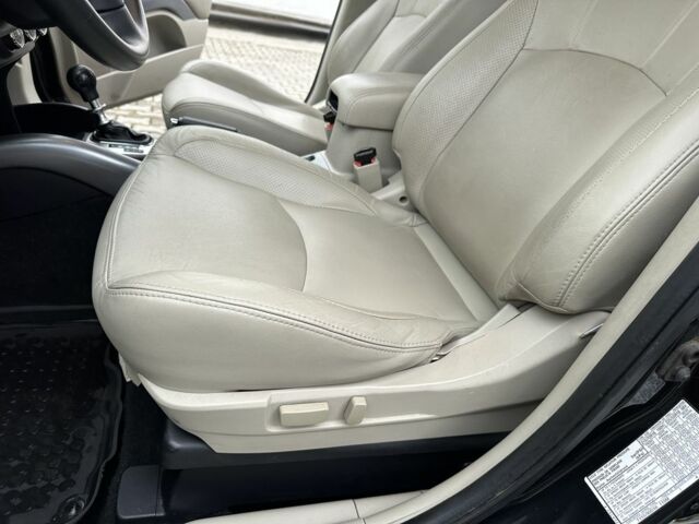 Черный Ситроен С-Кроссер, объемом двигателя 2.2 л и пробегом 217 тыс. км за 9999 $, фото 18 на Automoto.ua