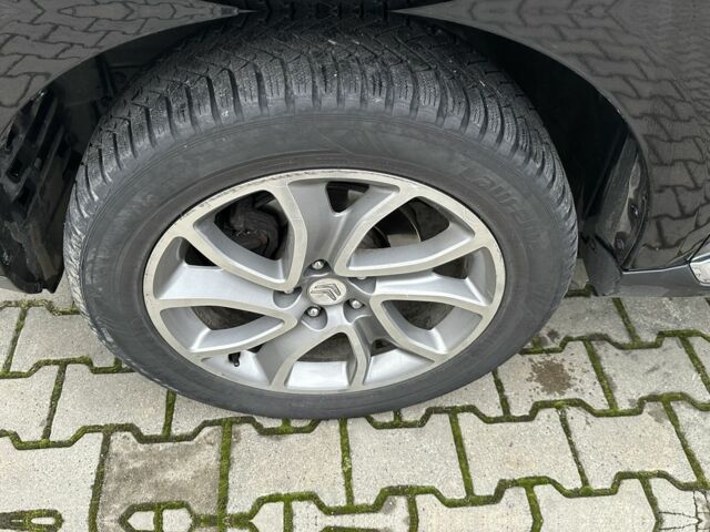 Черный Ситроен С-Кроссер, объемом двигателя 2.2 л и пробегом 217 тыс. км за 9999 $, фото 13 на Automoto.ua