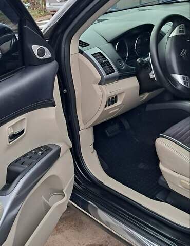 Черный Ситроен С-Кроссер, объемом двигателя 2.2 л и пробегом 287 тыс. км за 10600 $, фото 17 на Automoto.ua