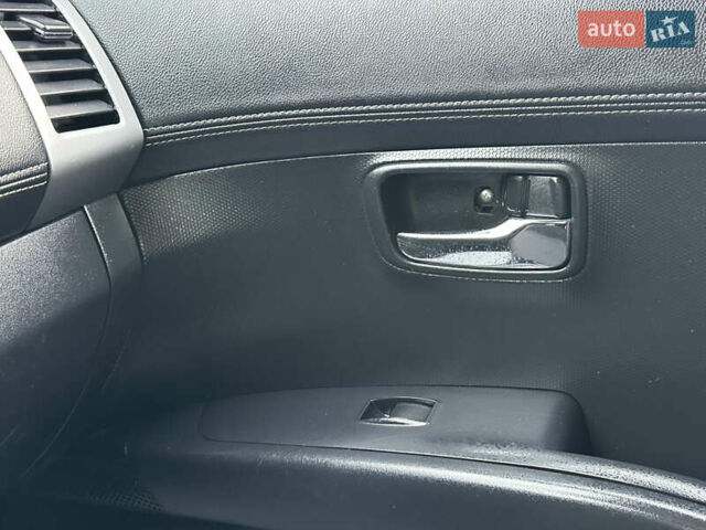 Черный Ситроен С-Кроссер, объемом двигателя 2.2 л и пробегом 236 тыс. км за 9990 $, фото 12 на Automoto.ua