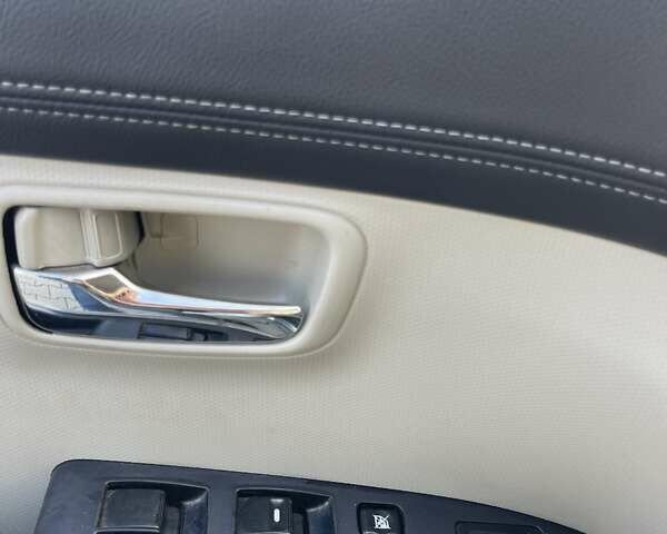 Чорний Сітроен С-Кроссер, об'ємом двигуна 2.18 л та пробігом 215 тис. км за 9600 $, фото 10 на Automoto.ua