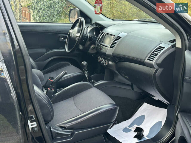 Черный Ситроен С-Кроссер, объемом двигателя 2.2 л и пробегом 236 тыс. км за 9900 $, фото 47 на Automoto.ua