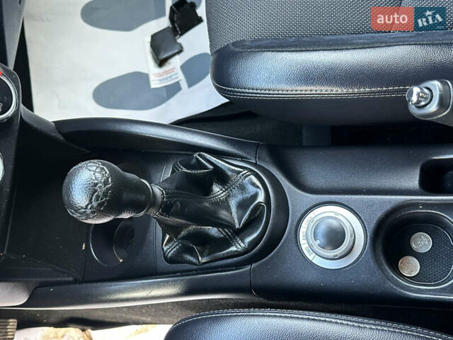 Черный Ситроен С-Кроссер, объемом двигателя 2.2 л и пробегом 236 тыс. км за 9900 $, фото 18 на Automoto.ua