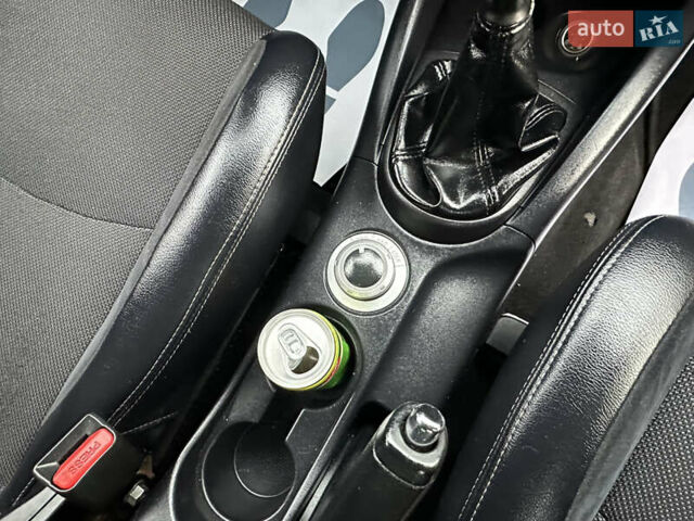 Черный Ситроен С-Кроссер, объемом двигателя 2.2 л и пробегом 236 тыс. км за 9990 $, фото 35 на Automoto.ua