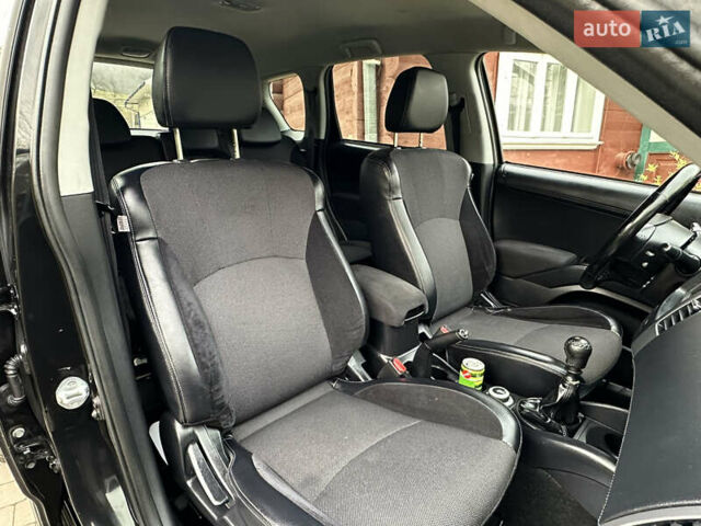 Черный Ситроен С-Кроссер, объемом двигателя 2.2 л и пробегом 236 тыс. км за 9990 $, фото 37 на Automoto.ua