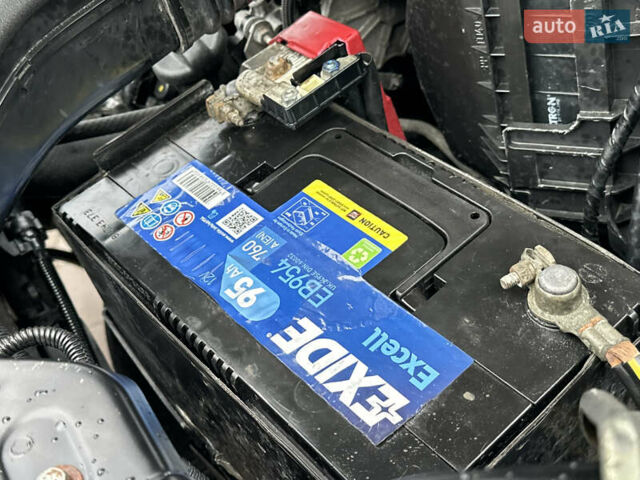 Черный Ситроен С-Кроссер, объемом двигателя 2.2 л и пробегом 231 тыс. км за 9699 $, фото 48 на Automoto.ua