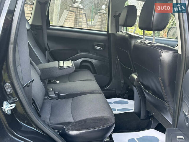 Черный Ситроен С-Кроссер, объемом двигателя 2.2 л и пробегом 236 тыс. км за 9900 $, фото 13 на Automoto.ua