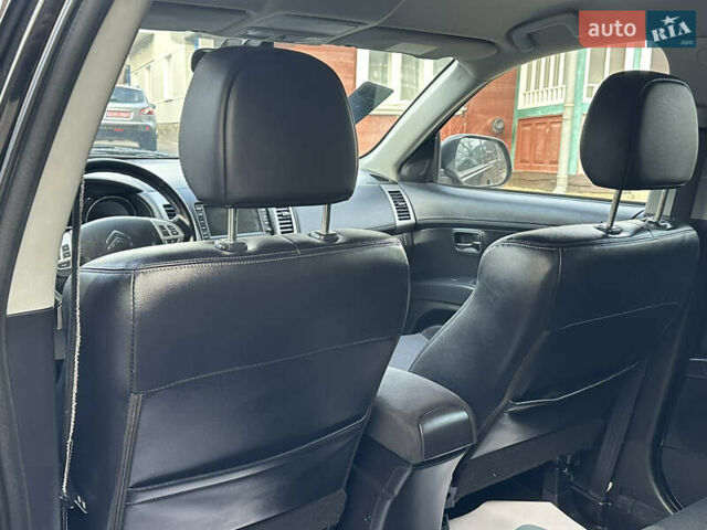 Черный Ситроен С-Кроссер, объемом двигателя 2.2 л и пробегом 236 тыс. км за 9900 $, фото 38 на Automoto.ua
