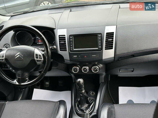 Черный Ситроен С-Кроссер, объемом двигателя 2.2 л и пробегом 236 тыс. км за 9990 $, фото 18 на Automoto.ua