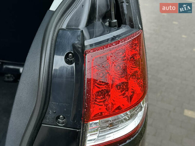 Черный Ситроен С-Кроссер, объемом двигателя 2.2 л и пробегом 231 тыс. км за 9699 $, фото 24 на Automoto.ua