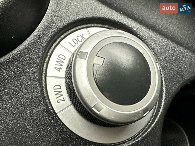 Черный Ситроен С-Кроссер, объемом двигателя 2.2 л и пробегом 231 тыс. км за 9699 $, фото 44 на Automoto.ua