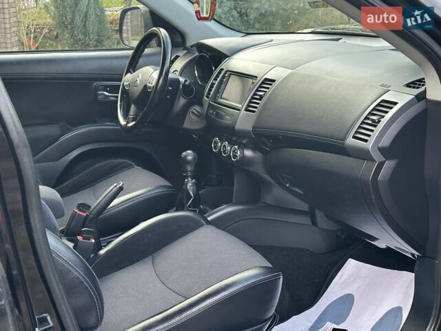 Черный Ситроен С-Кроссер, объемом двигателя 2.2 л и пробегом 236 тыс. км за 9900 $, фото 12 на Automoto.ua