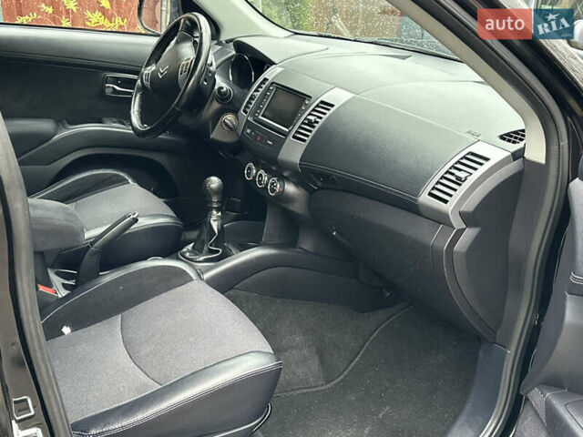 Черный Ситроен С-Кроссер, объемом двигателя 2.2 л и пробегом 231 тыс. км за 9699 $, фото 13 на Automoto.ua