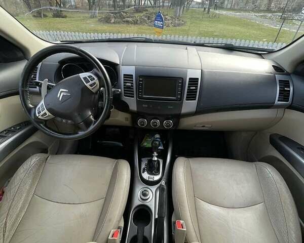 Чорний Сітроен С-Кроссер, об'ємом двигуна 2.18 л та пробігом 215 тис. км за 9600 $, фото 7 на Automoto.ua