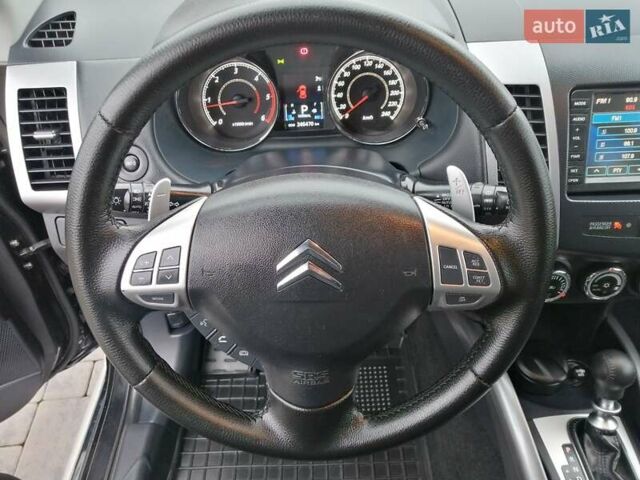 Чорний Сітроен С-Кроссер, об'ємом двигуна 2.2 л та пробігом 246 тис. км за 11899 $, фото 31 на Automoto.ua