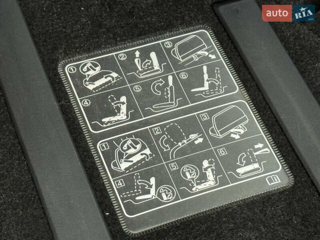 Чорний Сітроен С-Кроссер, об'ємом двигуна 2.2 л та пробігом 190 тис. км за 12555 $, фото 47 на Automoto.ua