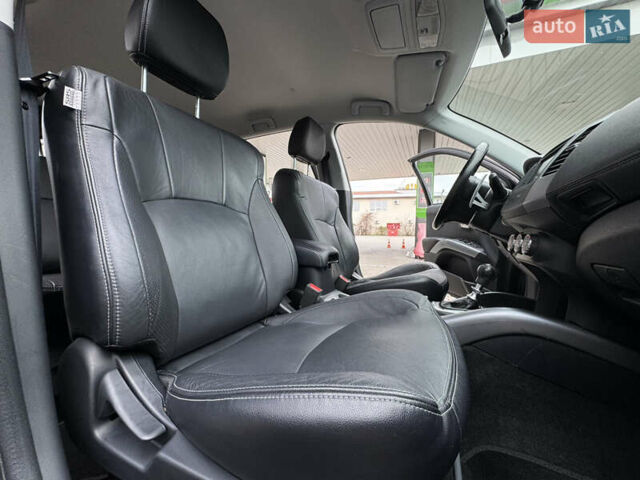 Чорний Сітроен С-Кроссер, об'ємом двигуна 2.2 л та пробігом 190 тис. км за 12555 $, фото 36 на Automoto.ua