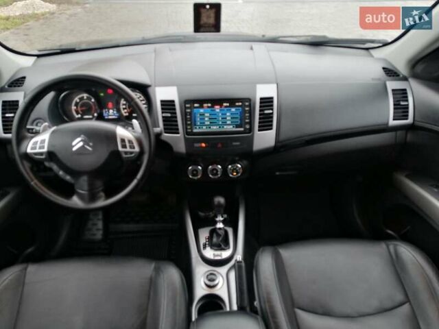 Чорний Сітроен С-Кроссер, об'ємом двигуна 2.2 л та пробігом 246 тис. км за 11899 $, фото 43 на Automoto.ua