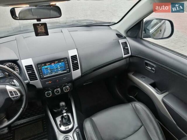 Чорний Сітроен С-Кроссер, об'ємом двигуна 2.2 л та пробігом 246 тис. км за 11899 $, фото 57 на Automoto.ua