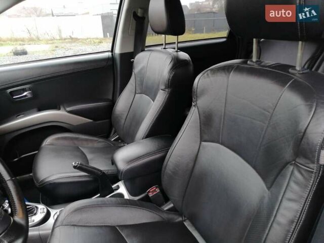 Чорний Сітроен С-Кроссер, об'ємом двигуна 2.2 л та пробігом 246 тис. км за 11899 $, фото 30 на Automoto.ua