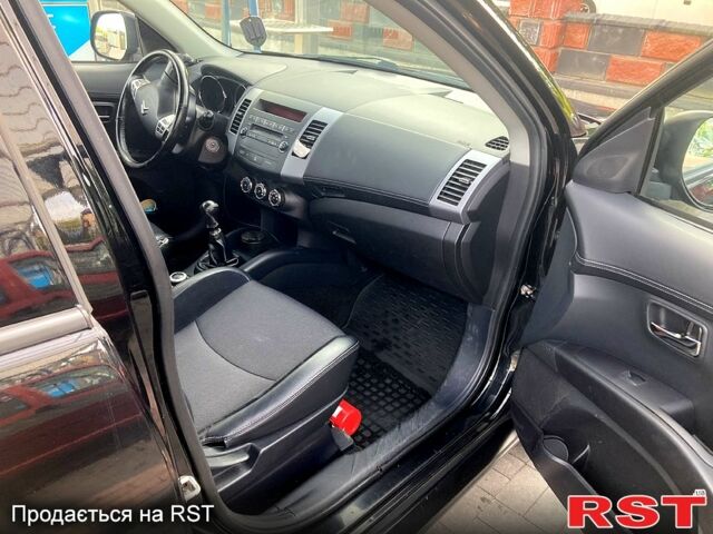 Чорний Сітроен С-Кроссер, об'ємом двигуна 2.2 л та пробігом 193 тис. км за 11900 $, фото 8 на Automoto.ua