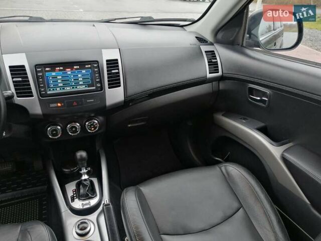 Чорний Сітроен С-Кроссер, об'ємом двигуна 2.2 л та пробігом 246 тис. км за 11899 $, фото 54 на Automoto.ua